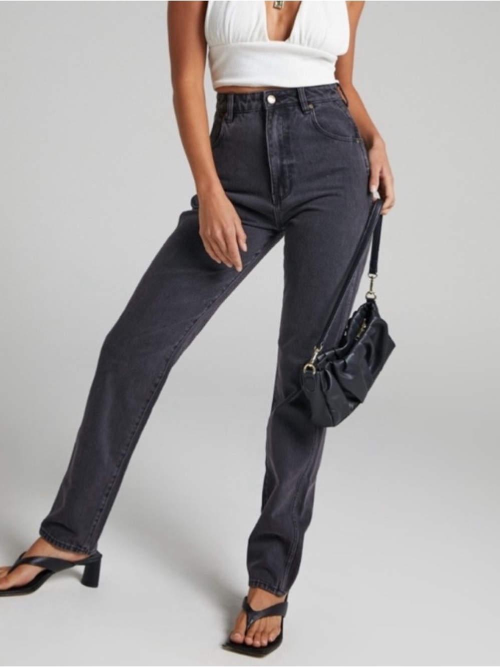 ROLLA'S Elle Super High Rise Relaxes Leg Pants in Black - Picture 2 of 6